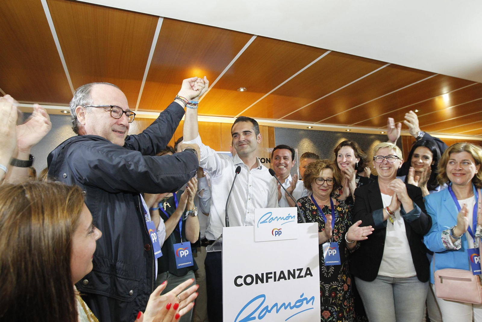 Fotogalería Elecciones Municipales. Sede PP Hotel AC. Almería