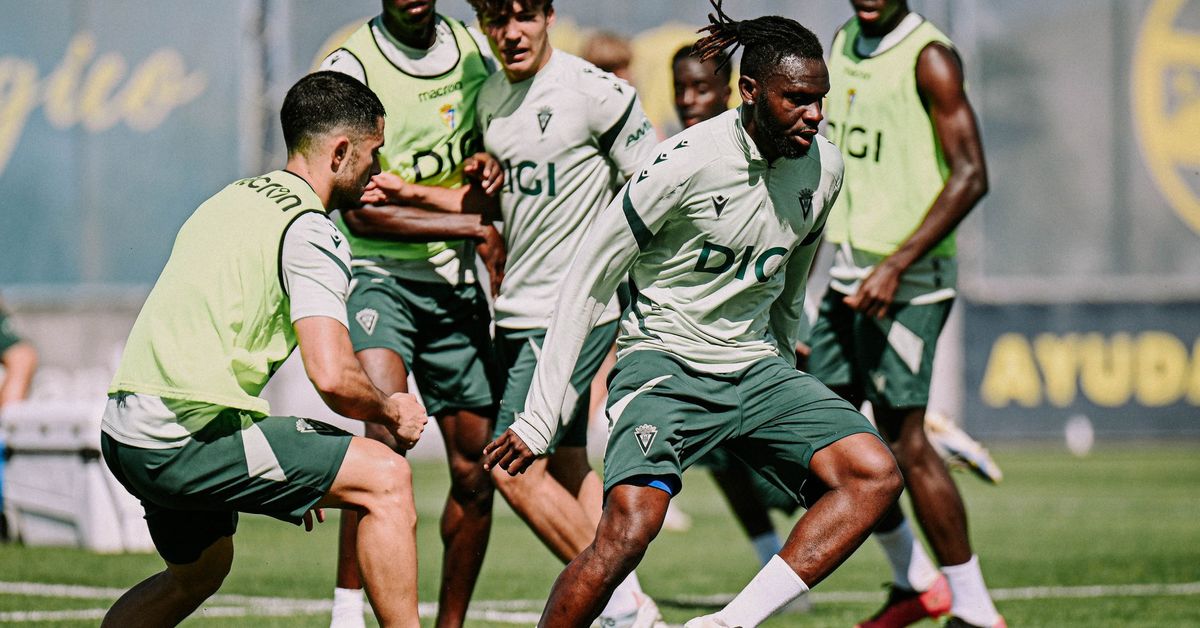 Se dispara el porcentaje de probabilidad de permanencia del Cádiz CF