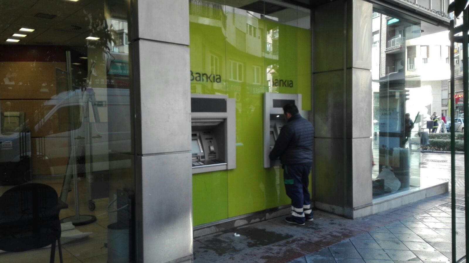 La integración electrónica de Bankia en las oficinas granadinas de BMN se ha producido este fin de semana.