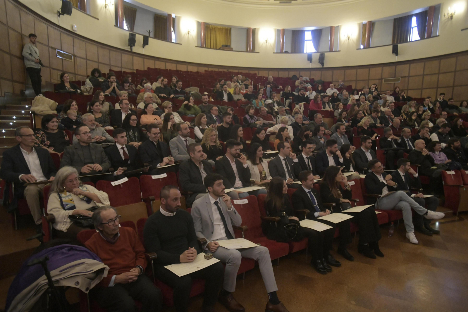 La UGR entrega los Premios Extraordinarios de Doctorado correspondientes al curso 2018/2019