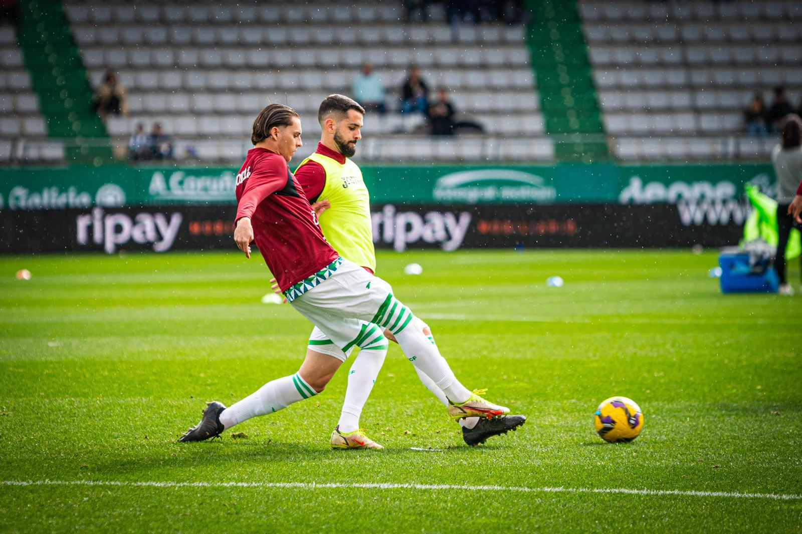 Las mejores fotos del agónico triunfo del Córdoba CF en Ferrol