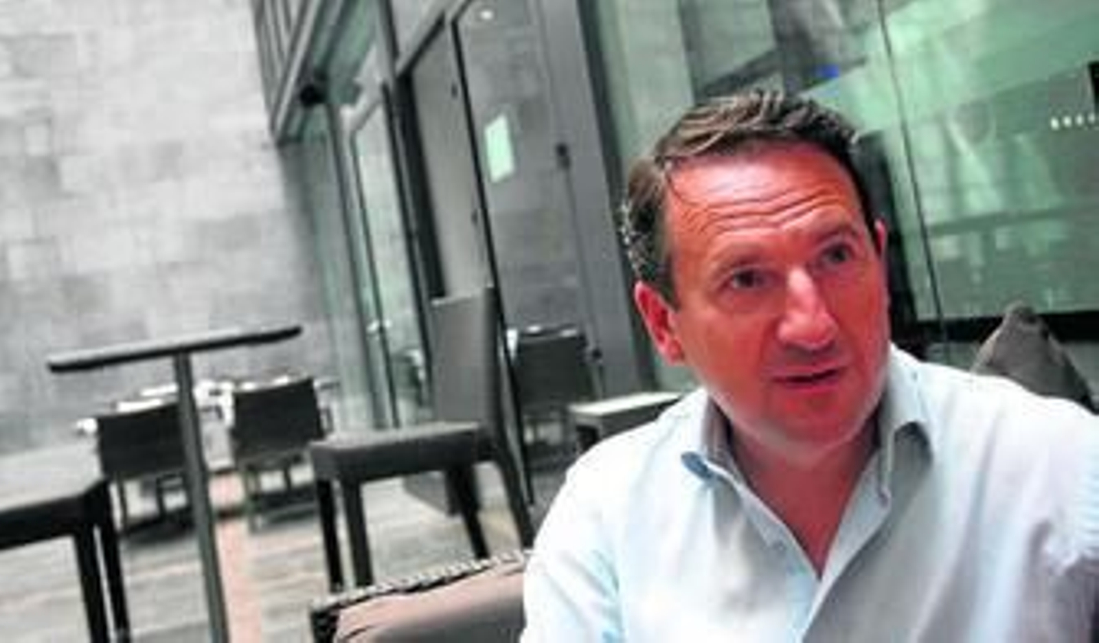 Ruiz Montañez, un escritor aventurero en el Hotel Molina Lario.