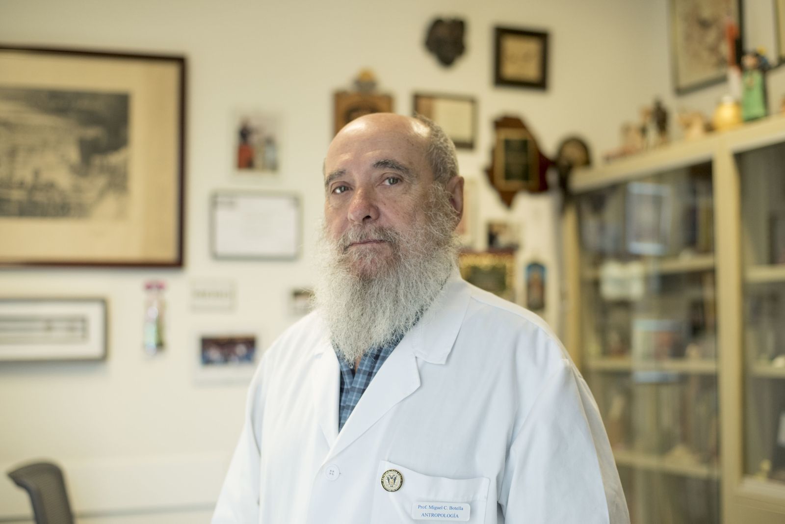 Miguel Botella, catedrático de Antropología Física.