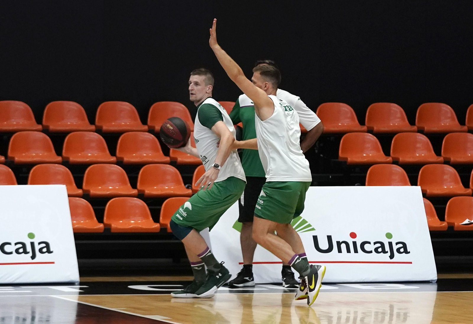 Waczynski y Mekel trabajan en Valencia.