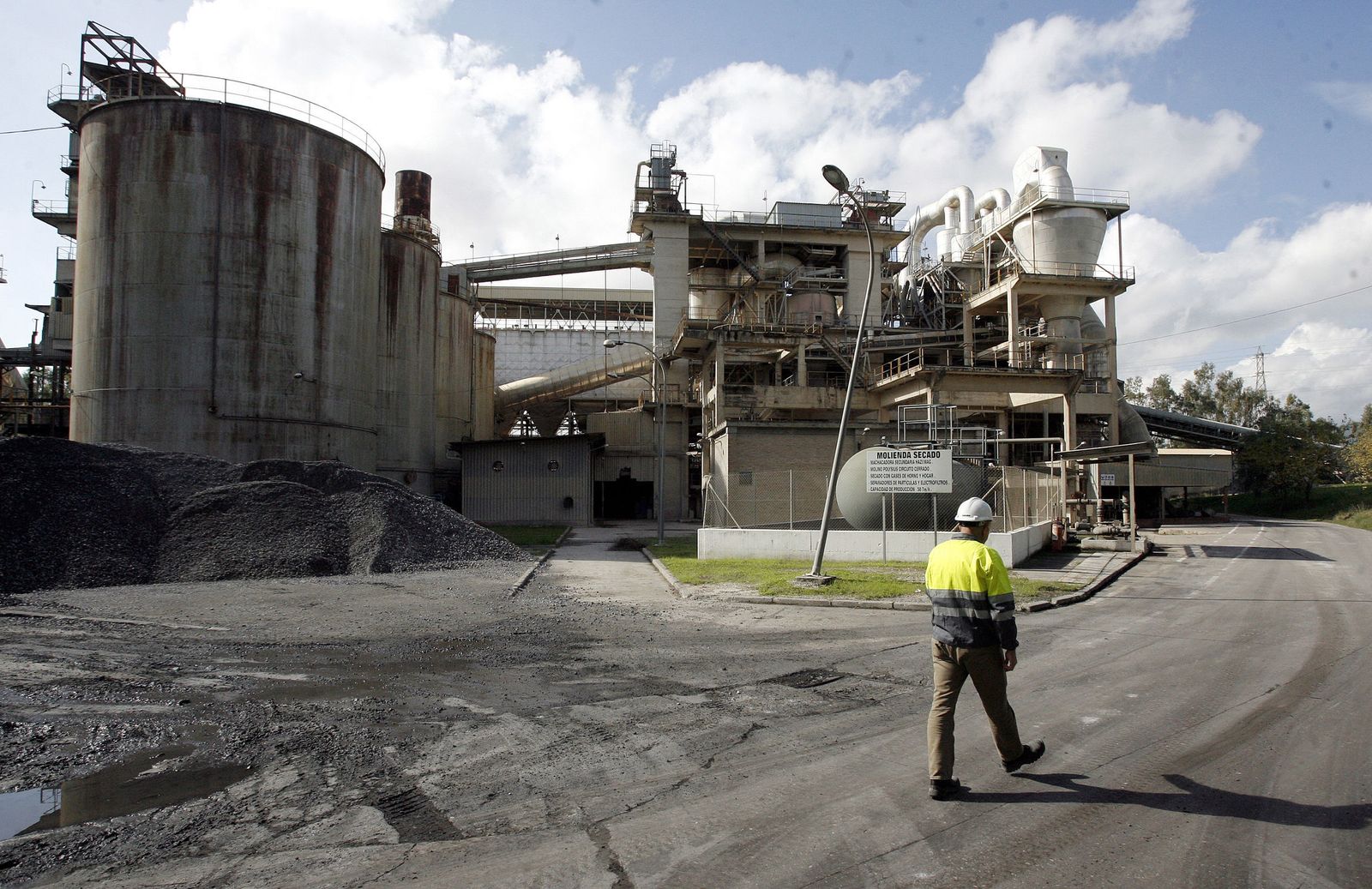 Fábrica de cemento en Córdoba.