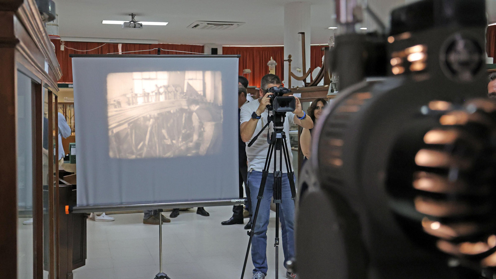 La ministra Pilar Alegría en el IES Coloma de Jerez