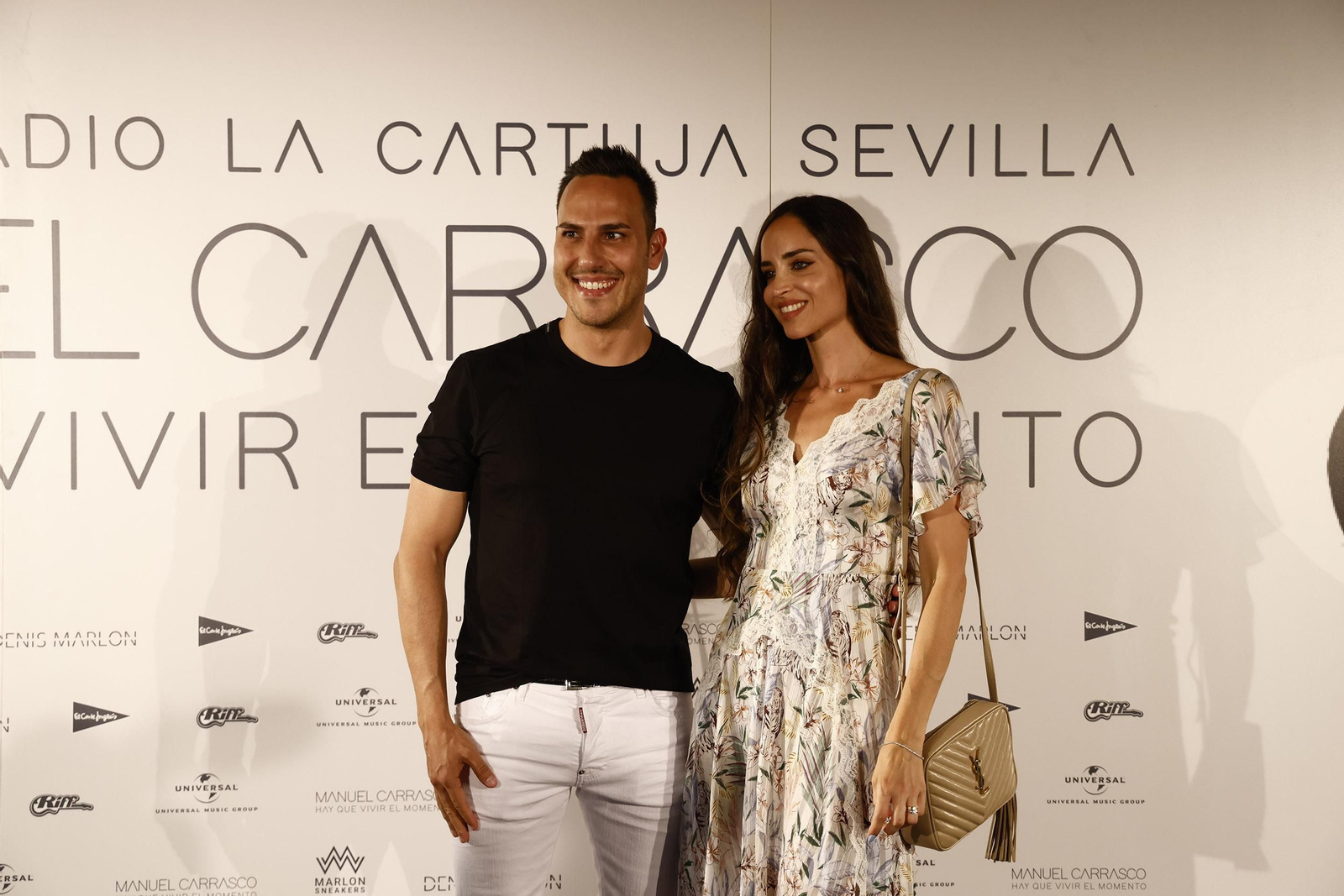 El photocall del concierto de Manuel Carrasco, en imágenes