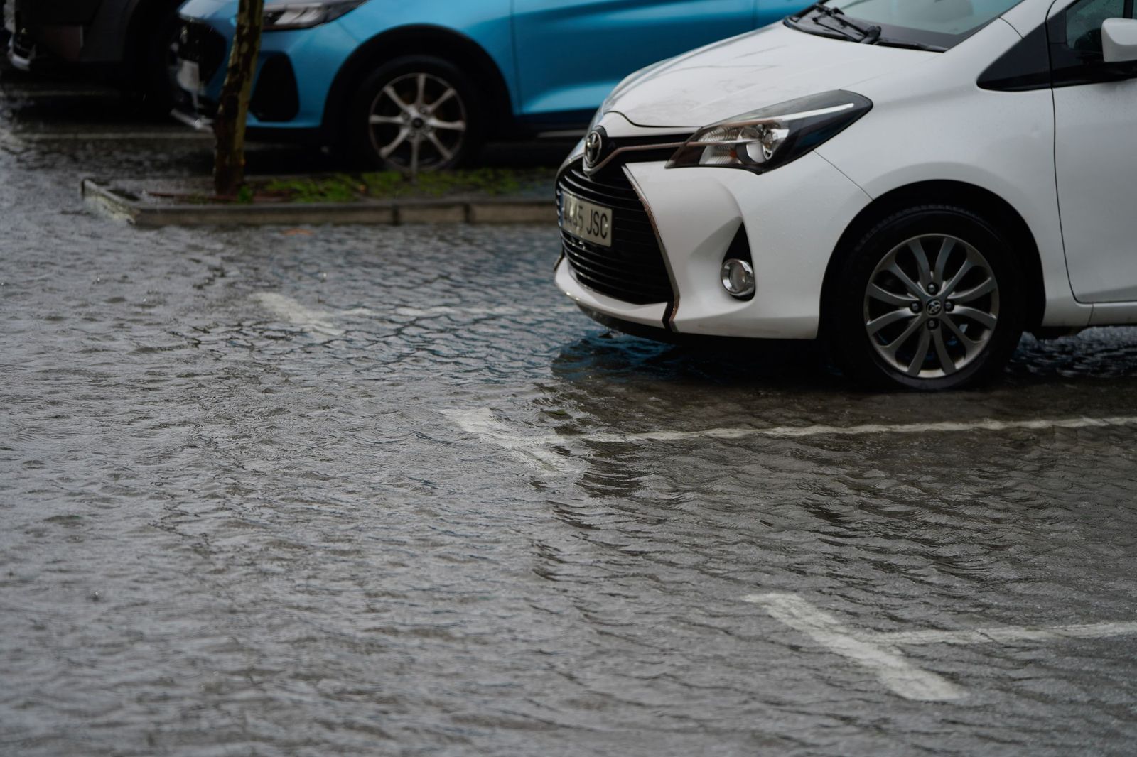 Fotos de las lluvias de la borrasca Leonardo este miércoles en Algeciras