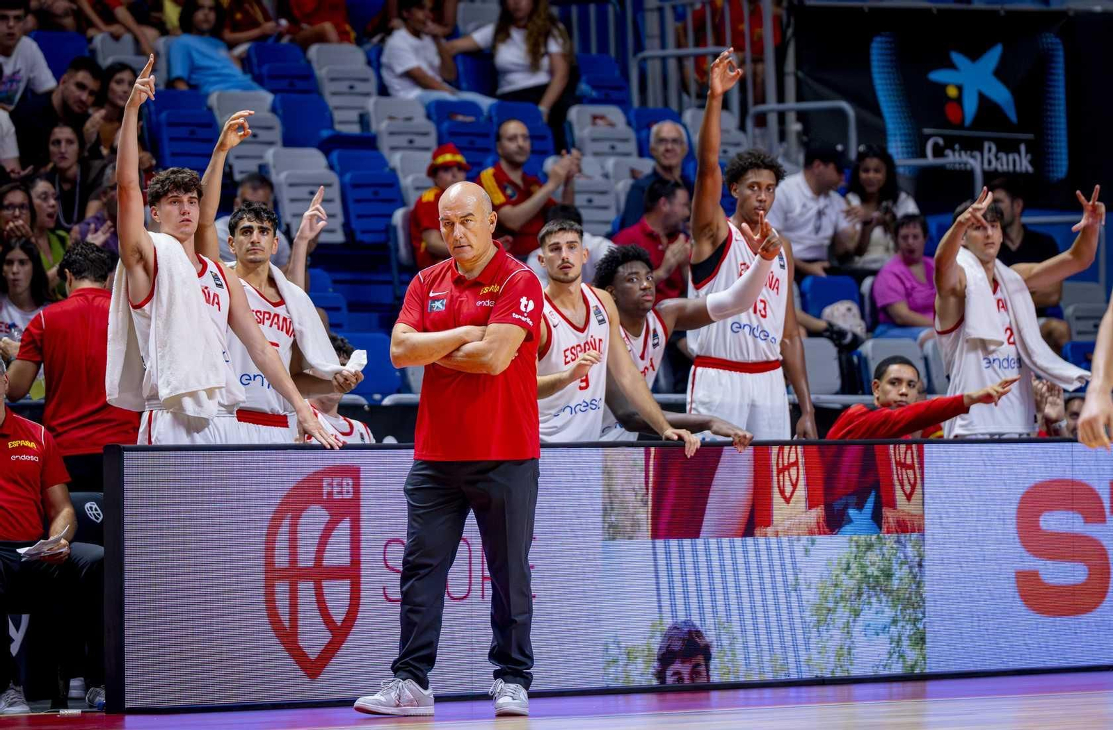 España B-República Checa, en fotos