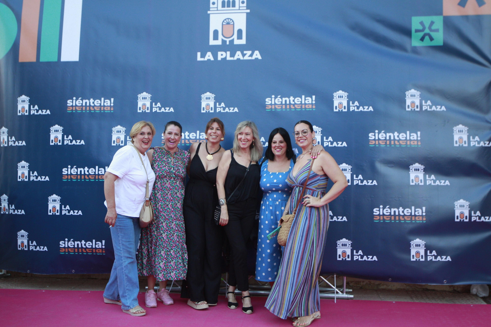 Isabel Pantoja cautiva al público de Almería en la plaza de toros