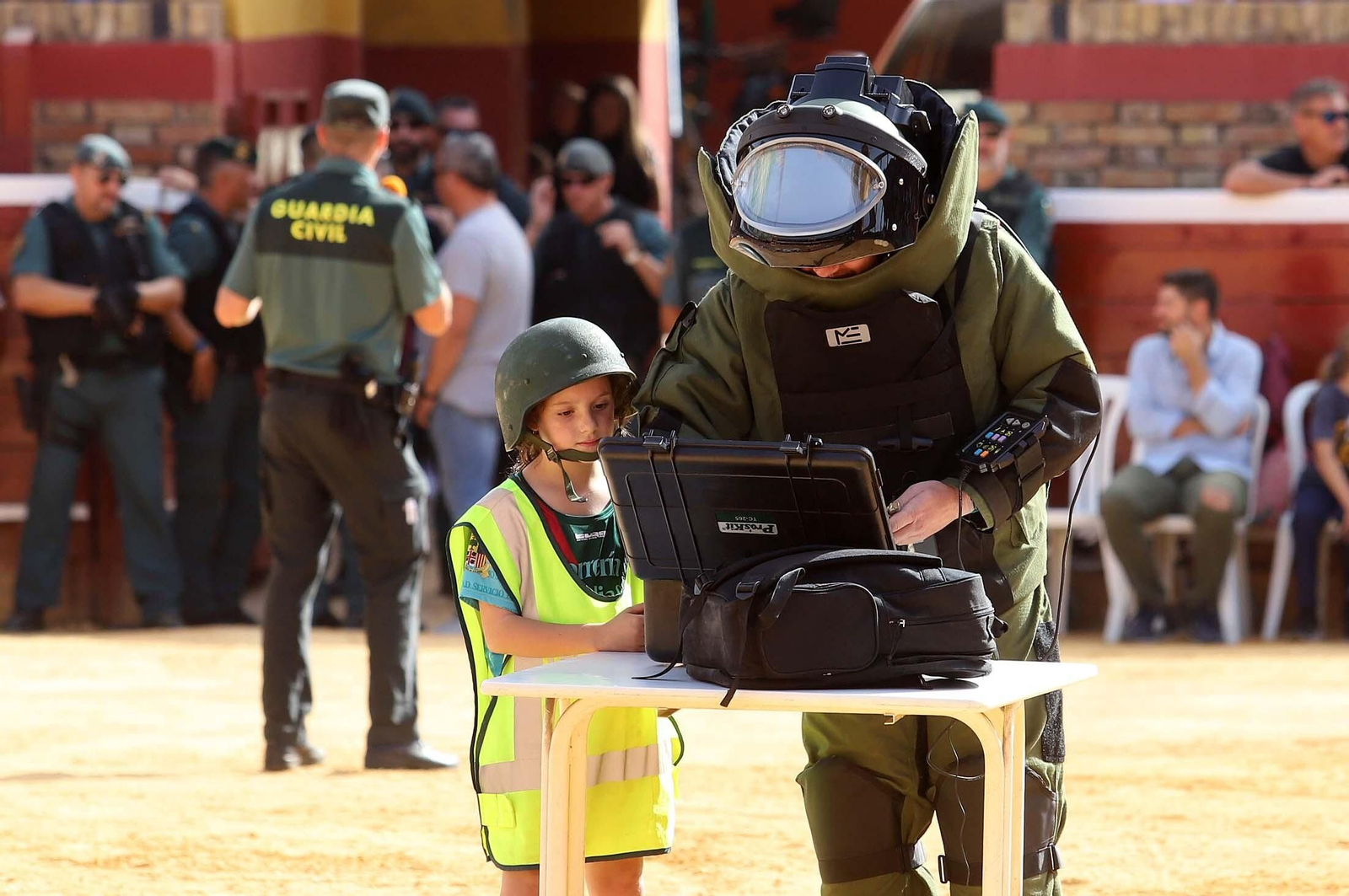 Imágenes de la Jornada de Puertas Abiertas de la Guardia Civil