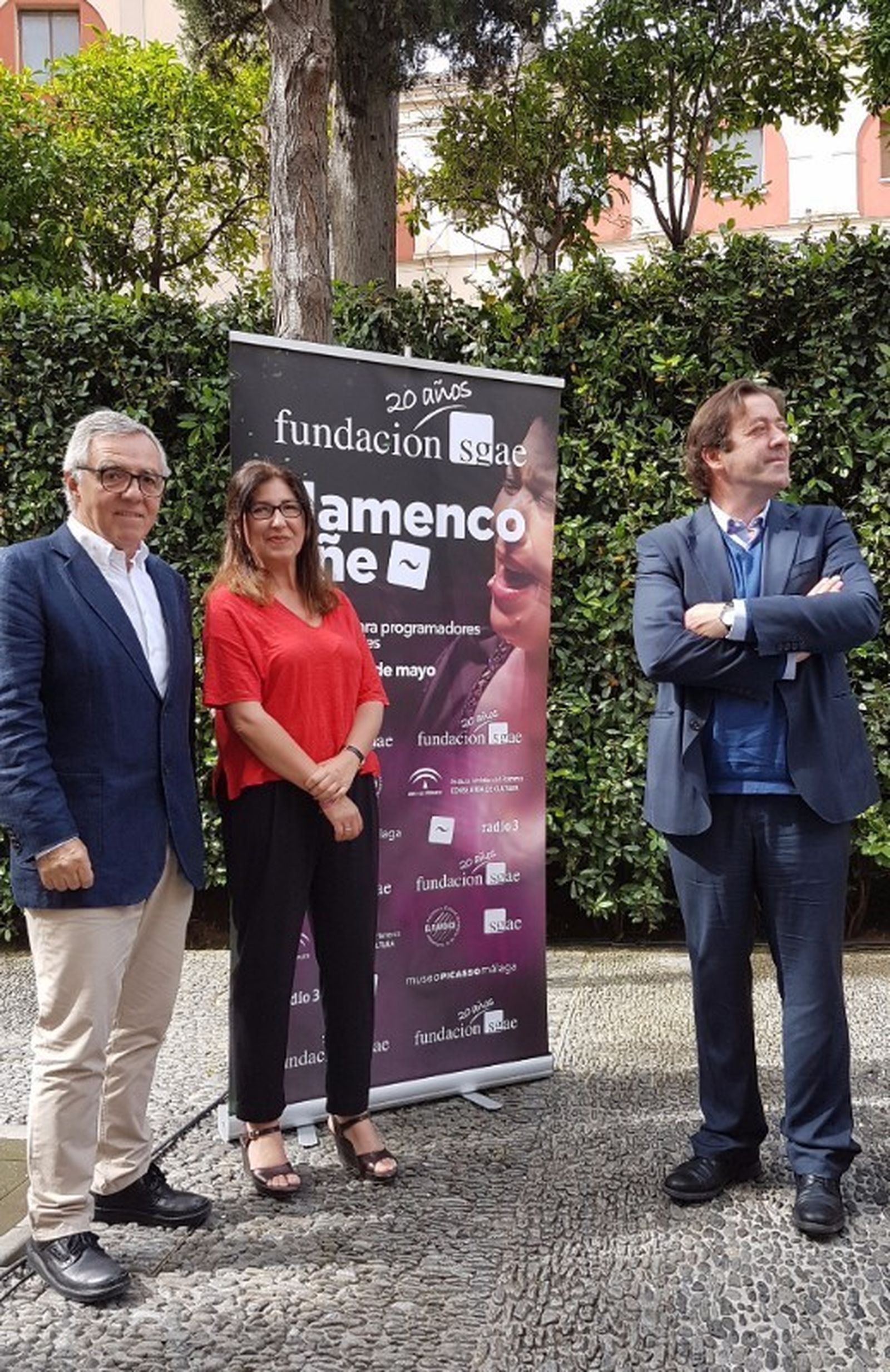 José Lebrero, Monsalud Bautista y José Luis Canido en el Museo Picaso.