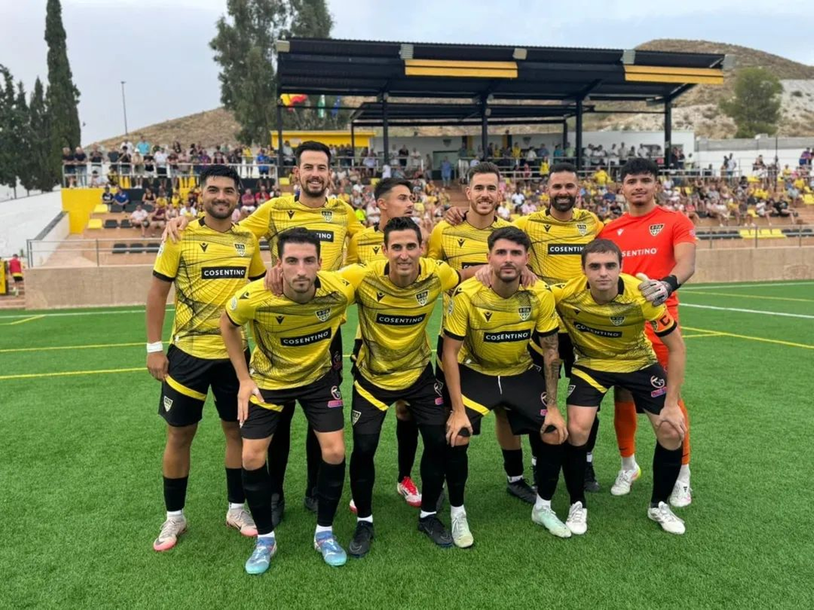 El XI inicial del CD Cantoria ante la UD Maracena.
