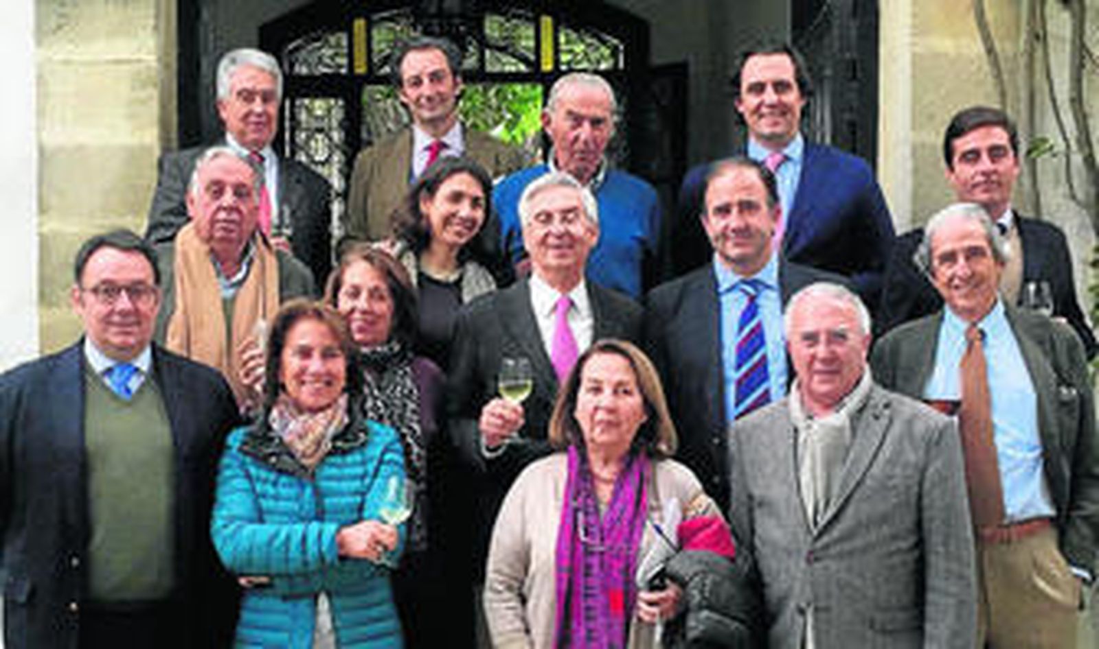 En el centro de la imagen, Luis Enrique Caballero Domínguez y Luis Caballero González-Gordon.