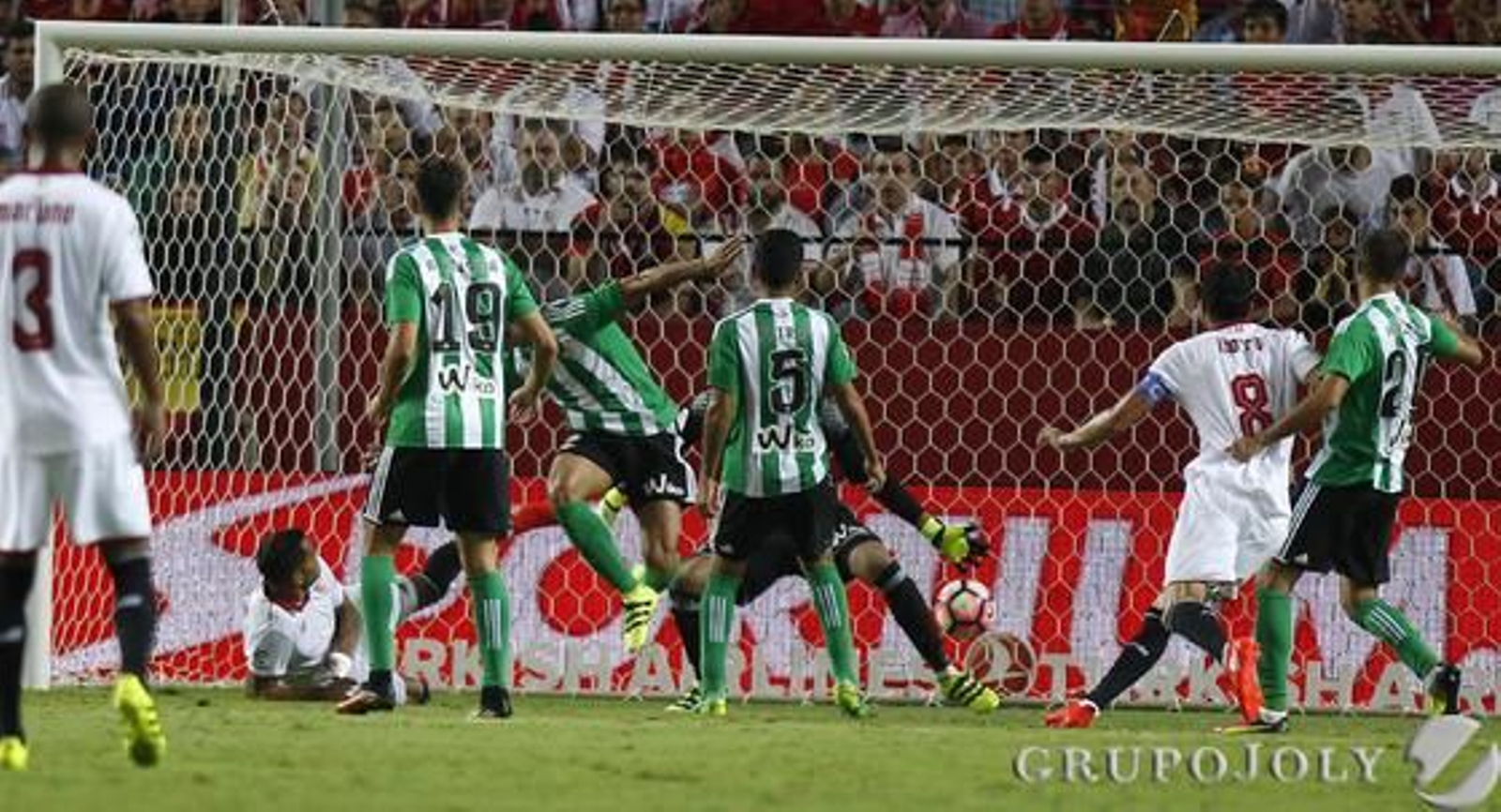 Fotos: Antonio Pizarro y Juan Carlos Muñoz