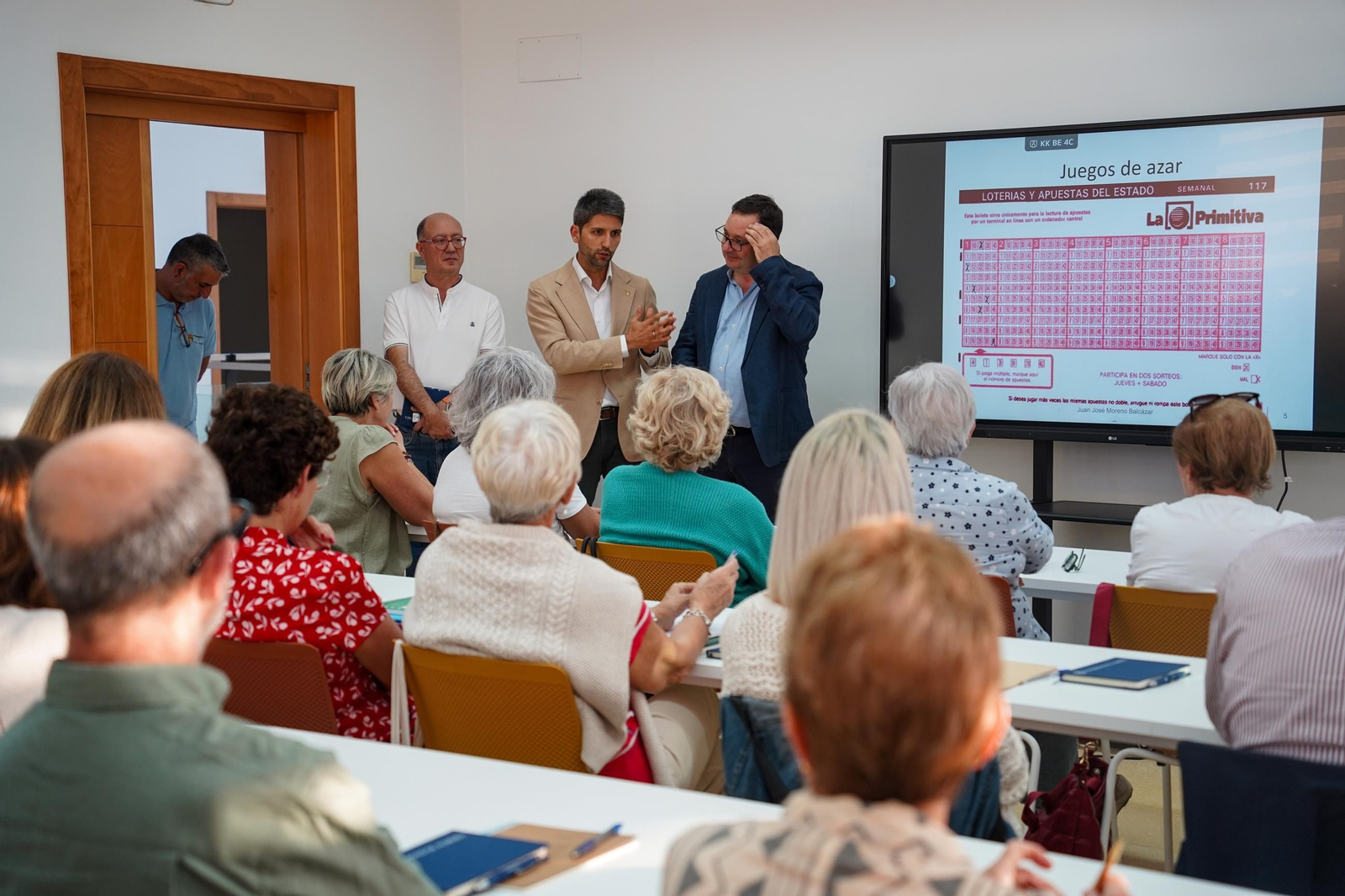 Javier Rodríguez y Antonio Codina estuvieron presentes en el primer día de clases.
