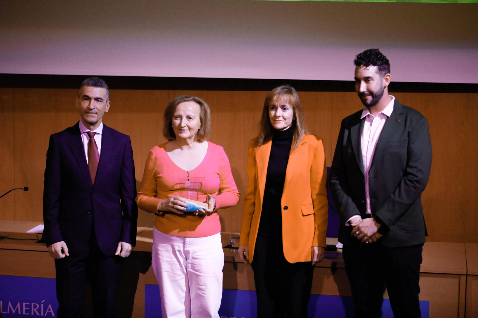 Entrega de distinciones en Salud UAL, en imágenes