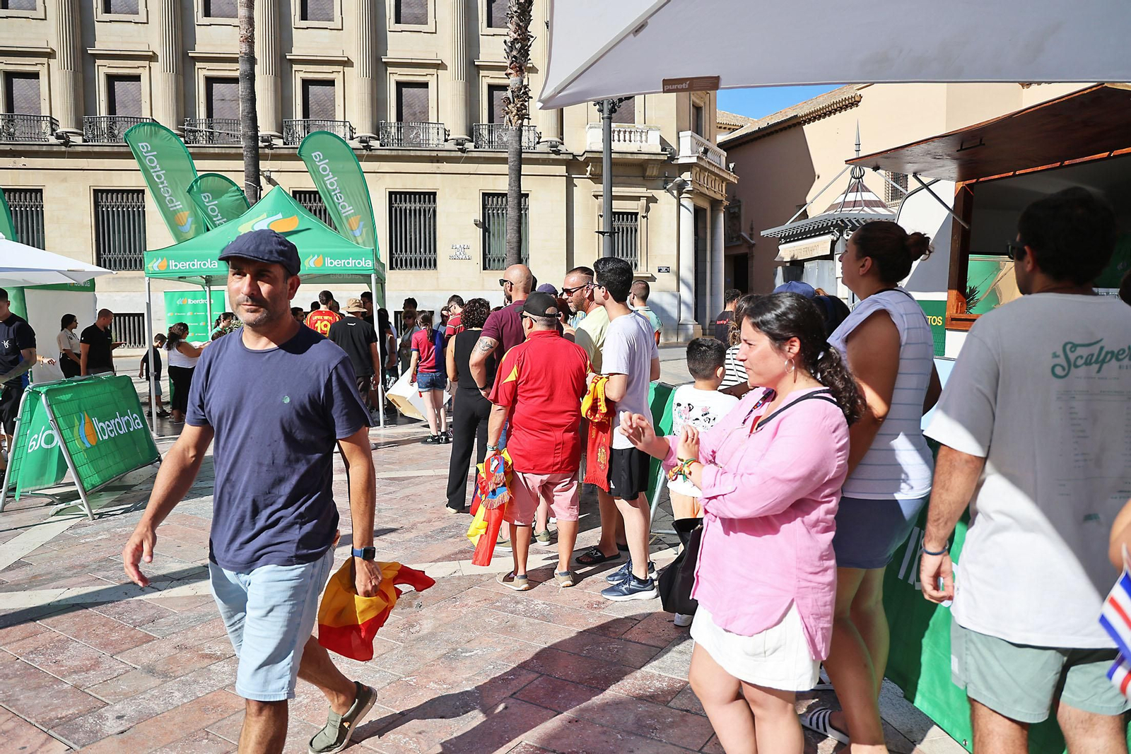 Imágenes de la Fan zone en Huelva de la Final de la Eurocopa entre Inglaterra y España Imágenes de la Fan zone en Huelva de la Final de la Eurocopa entre Inglaterra y España