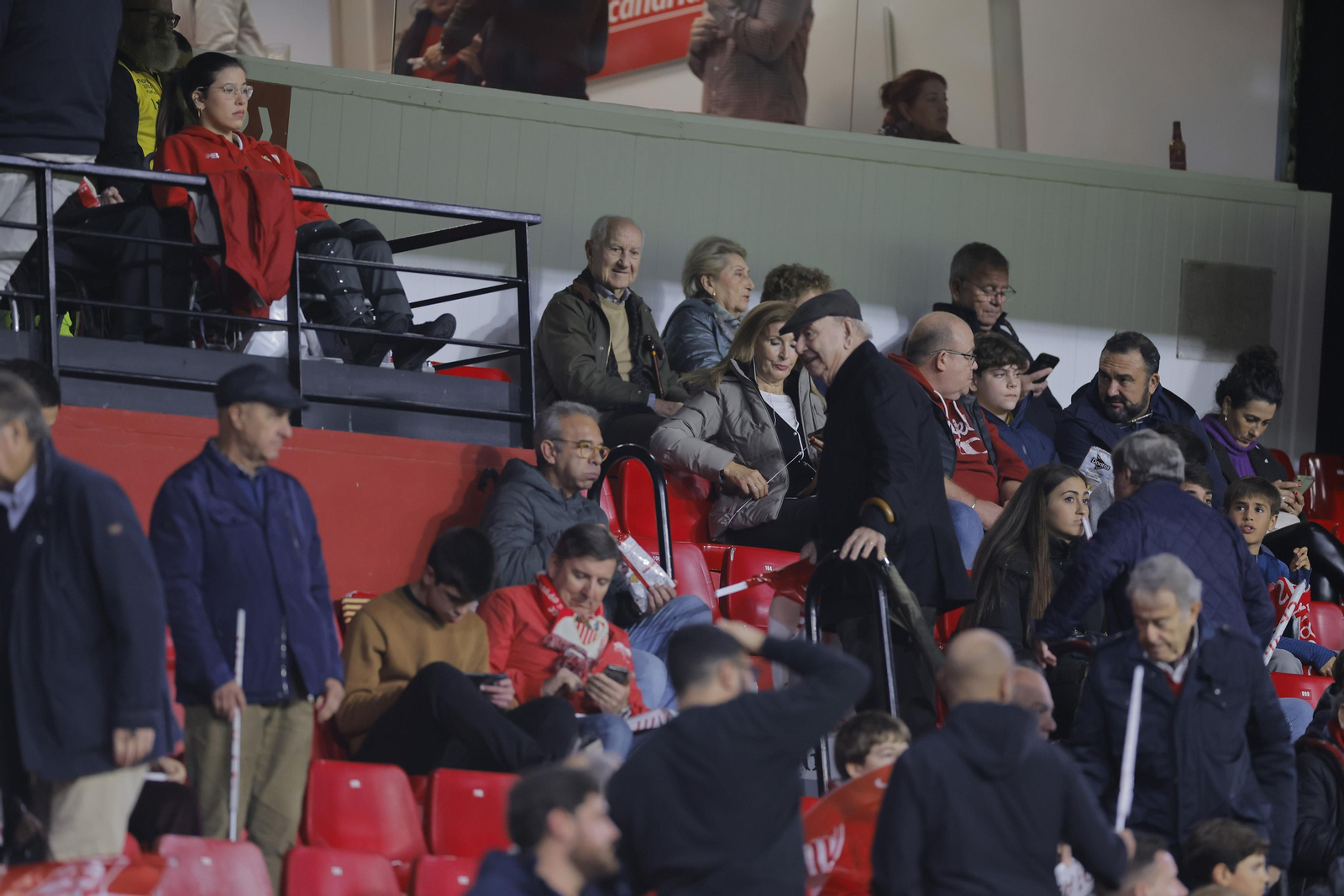 Búscate en las fotos del Sevilla Fc- PSV