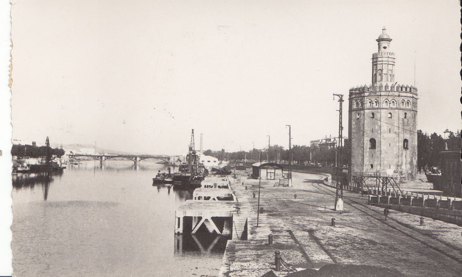 Antiguo Muelle de Sevilla Falta 4