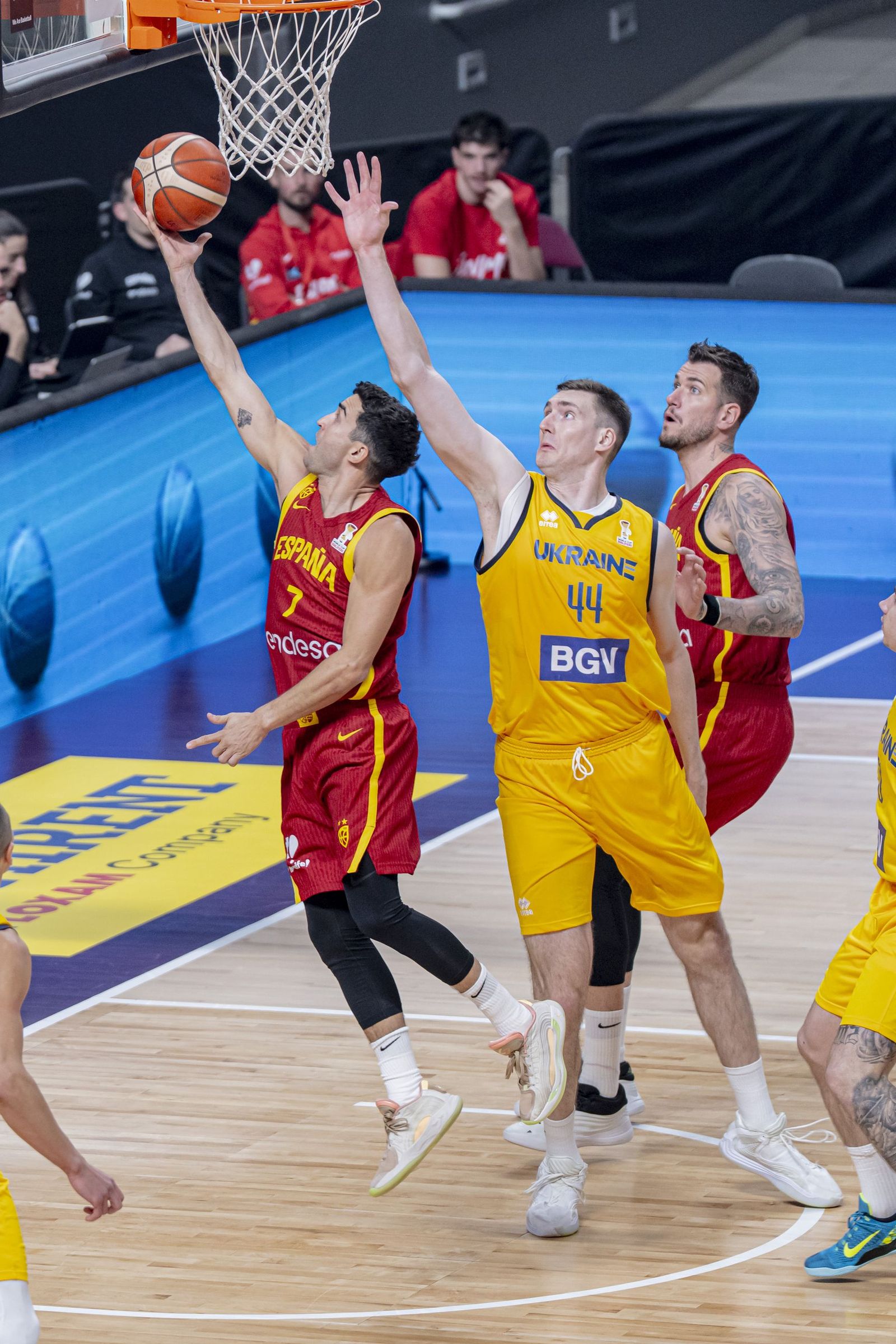 Las mejores fotos del Ucrania-España de baloncesto