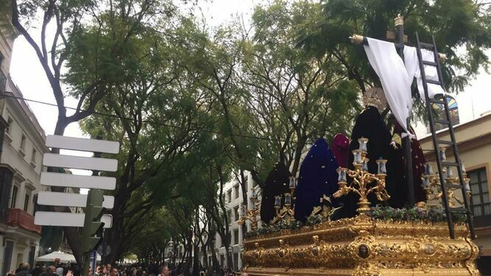 Paso de misterio de Santa Marta el pasado MIércoles Santo.