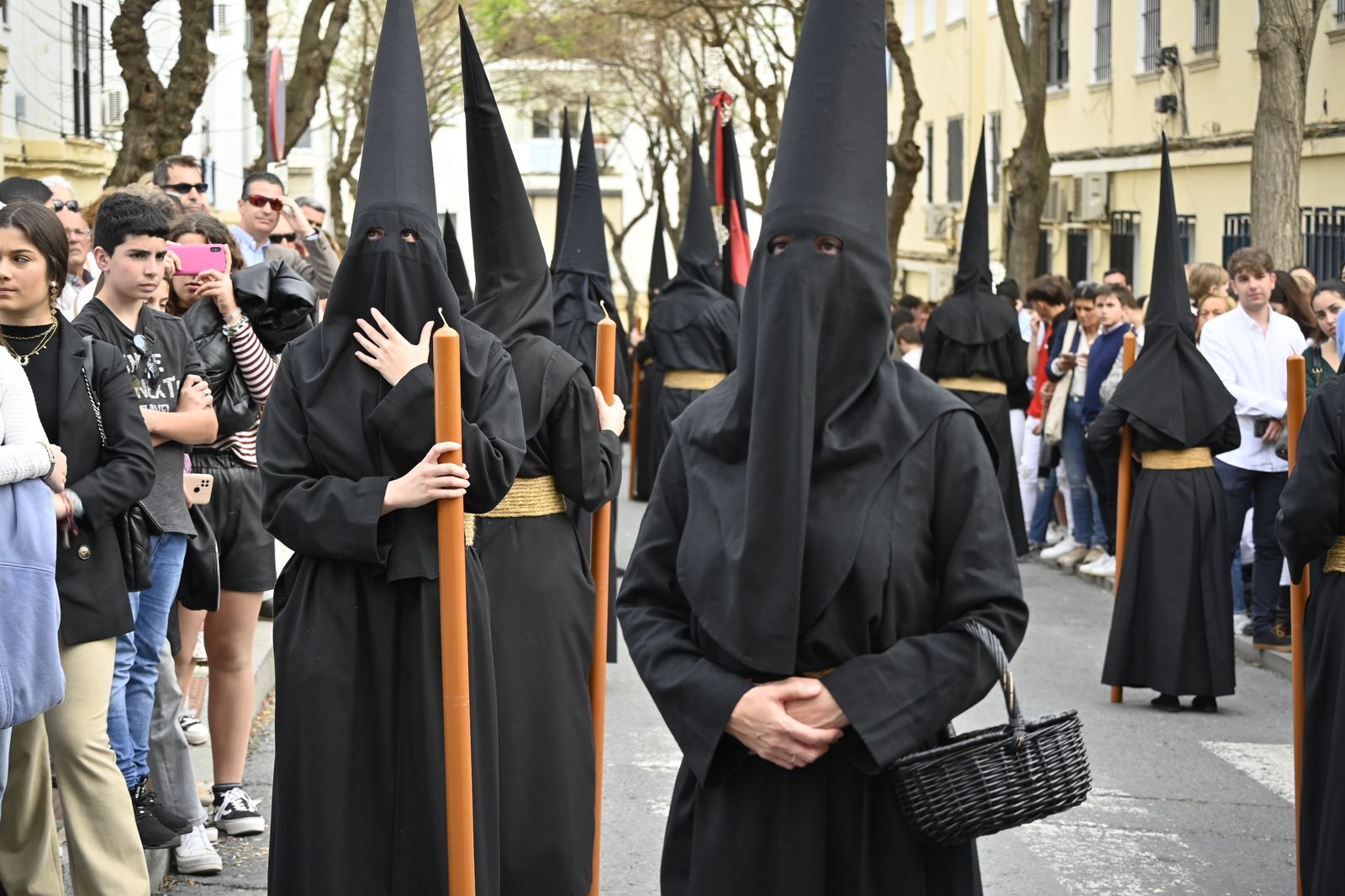 Martes Santo: Hermandad de Los Estudiantes, Huelva