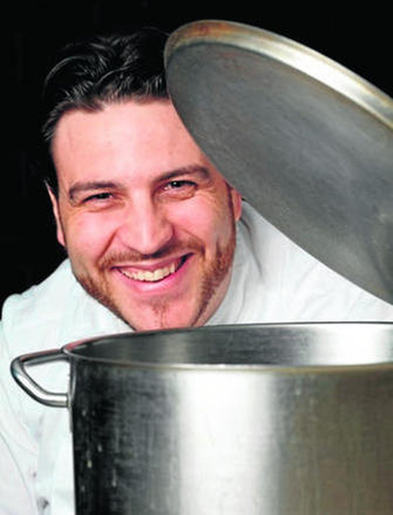 El cocinero Xanty Elías, que opta a un nuevo premio con Acanthum.