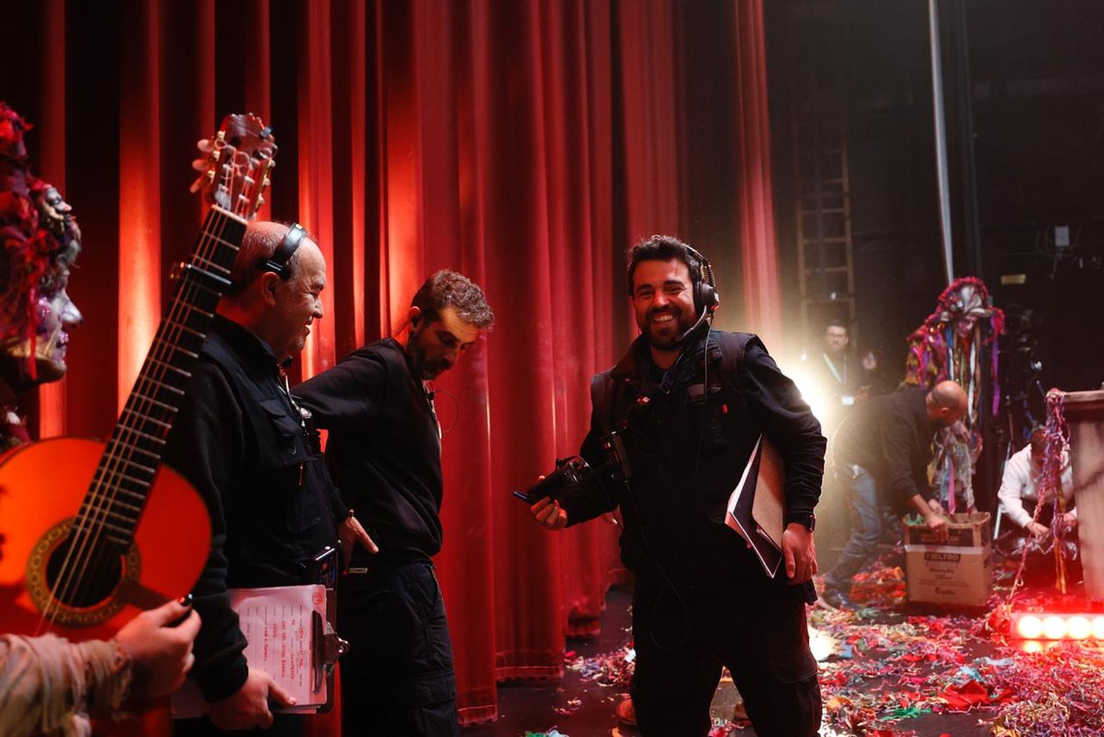 José Antonio Benavides, en el escenario del Gran Teatro Falla en el COAC 2025.