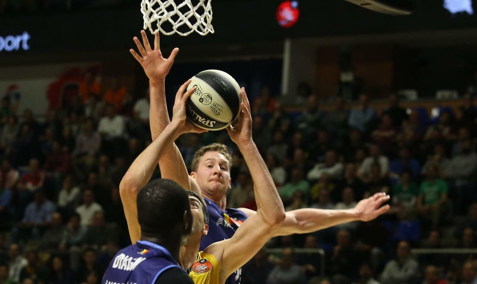 Las fotos del Iberostar Tenerife - Morabanc Andorra