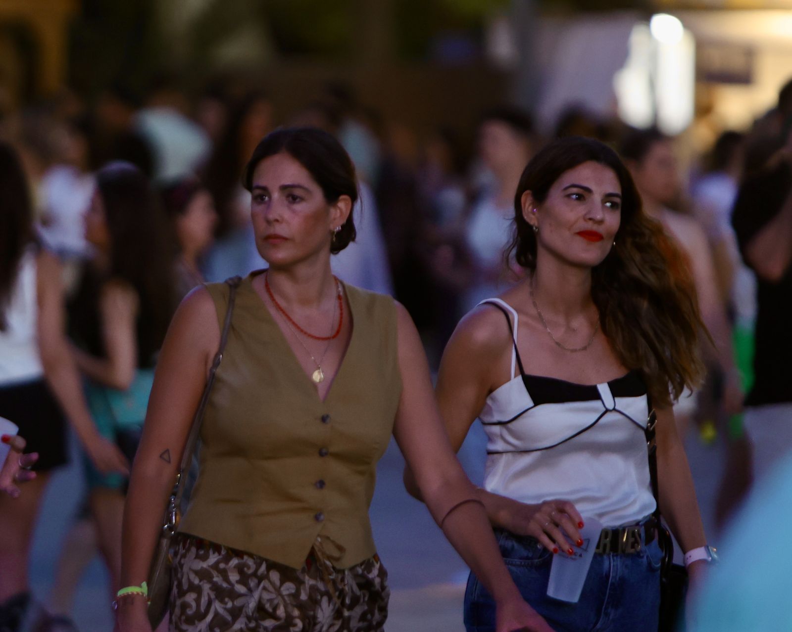 Búscate en el concierto de Maluma