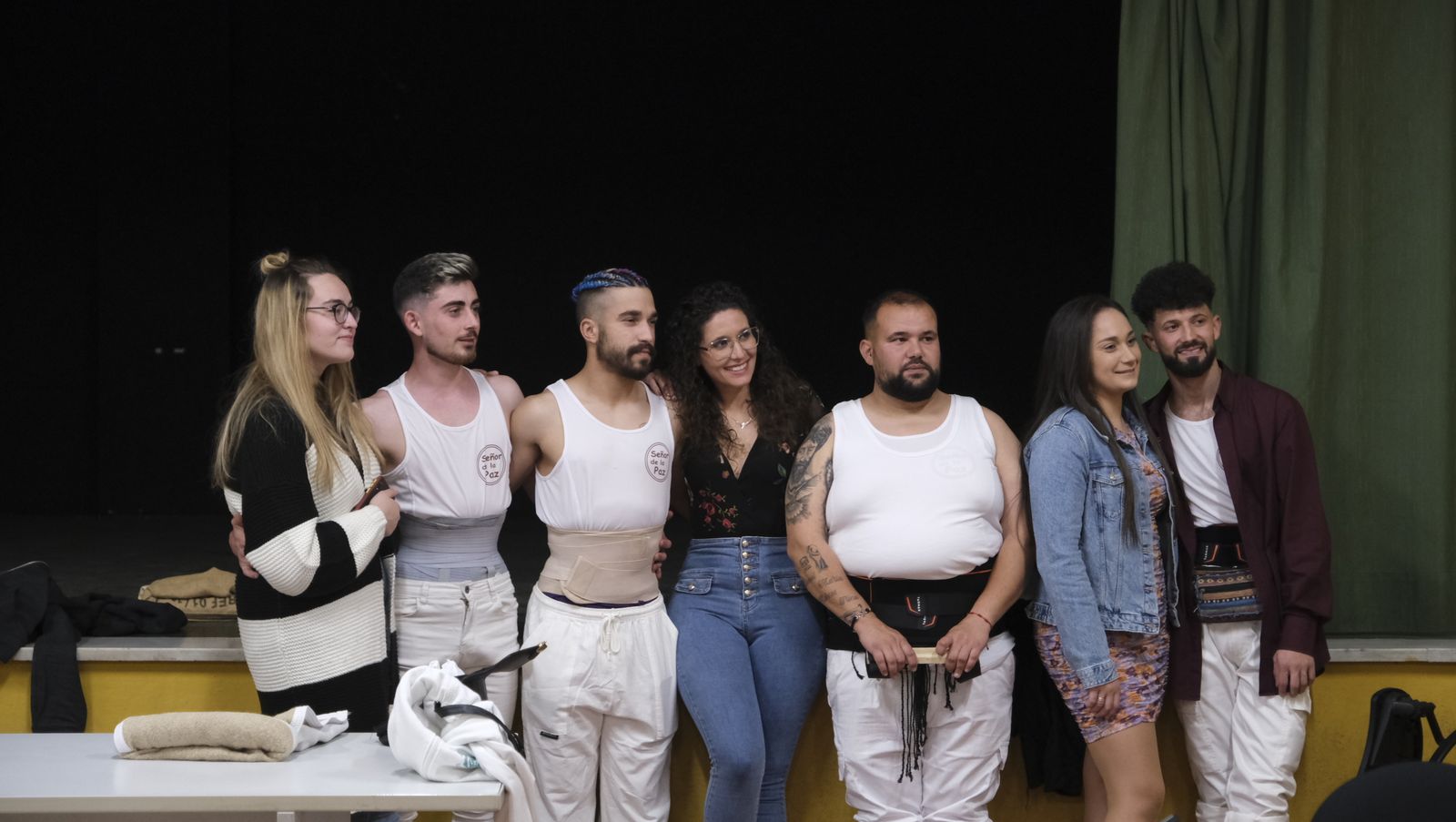 Fotogalería de la procesión de Unidad por el Barrio de Piedras Redondas. Almería
