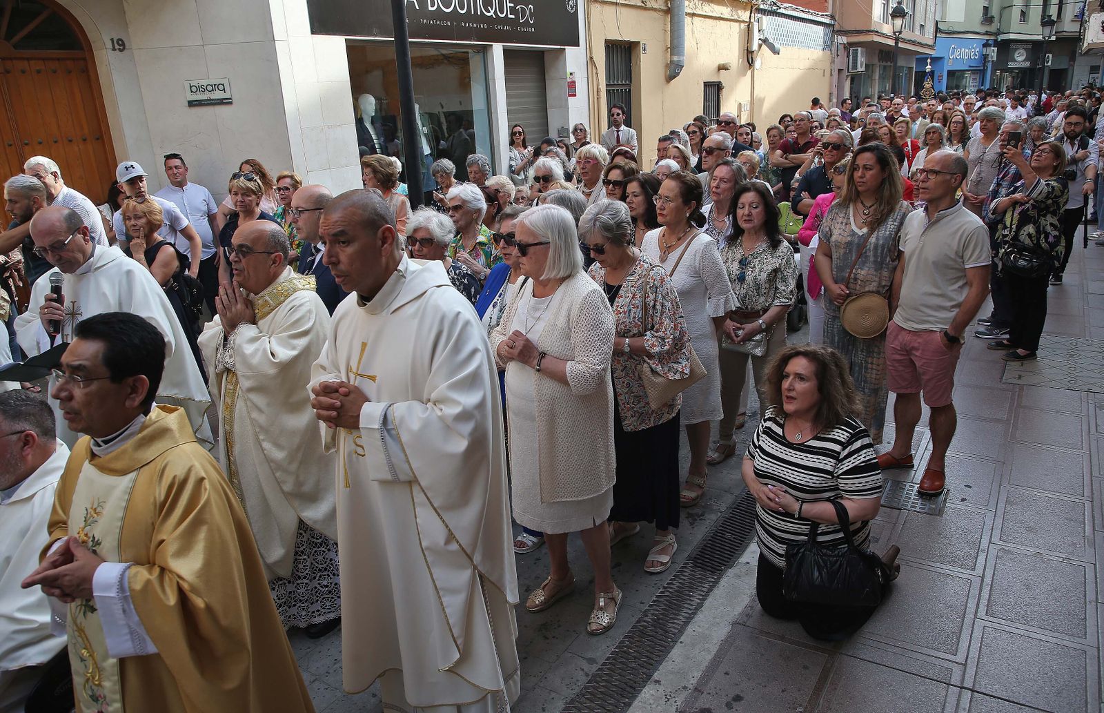Las imágenes de la celebración del Corpus Christi en La Línea