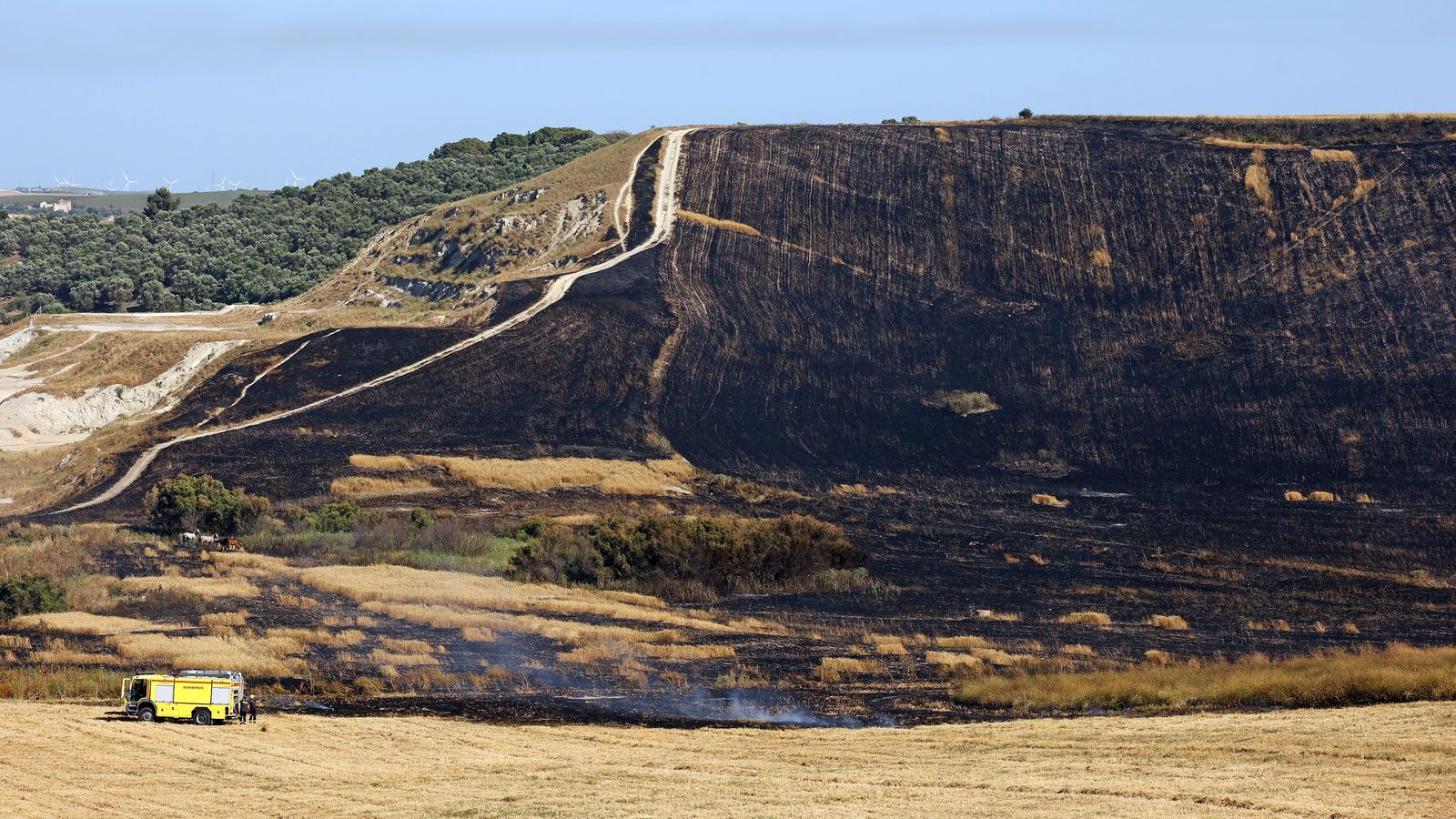 Incendio de pastos por la zona de Hogar Siloé