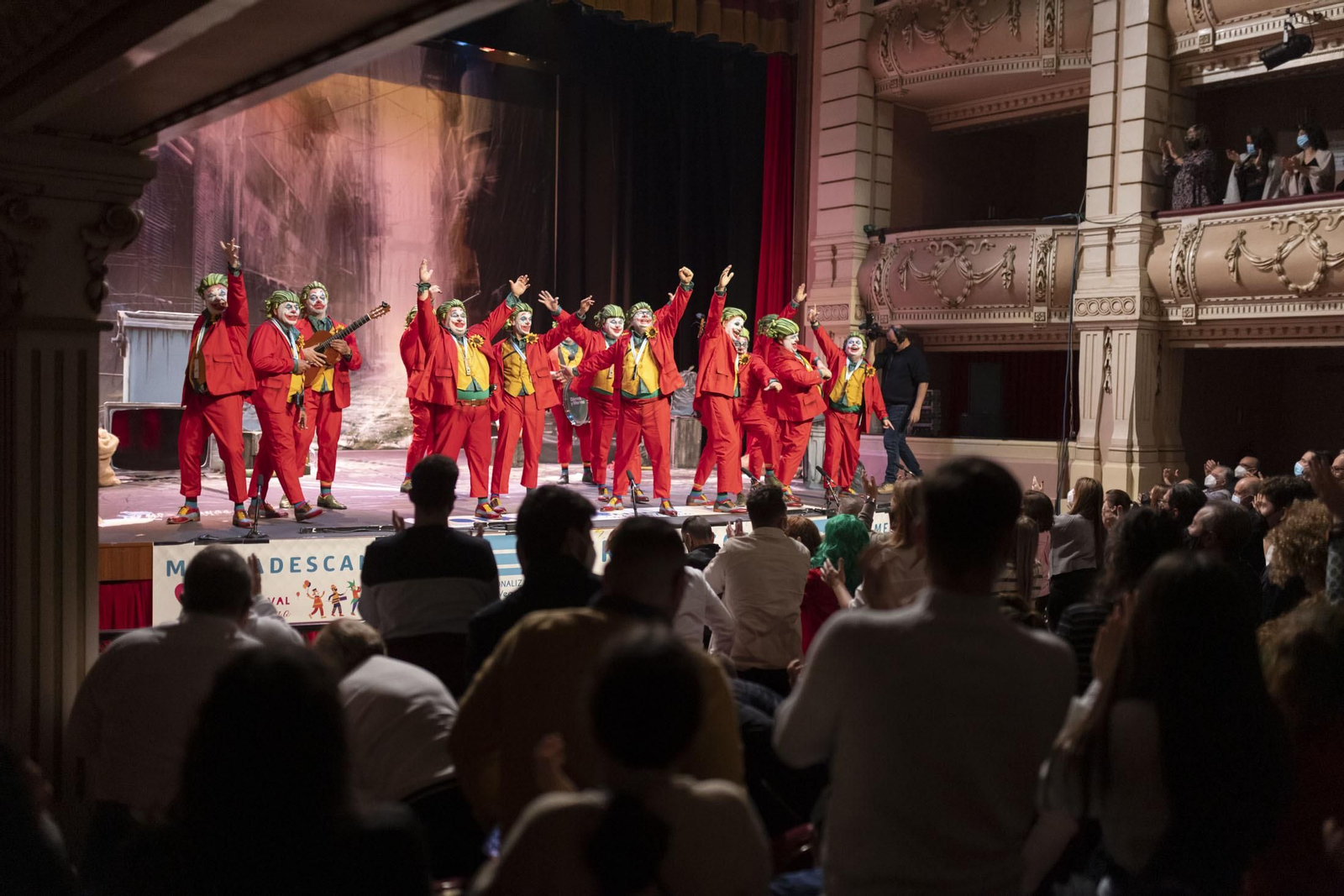 Imágenes de la actuación de la murga de Huelva '¡¡¡Yokejé!!!' en el Carnaval Colombino