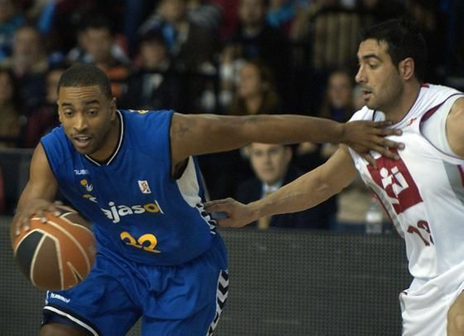 El Cajasol cede en casa ante el CAI Zaragoza (72-86). / Manuel Gómez