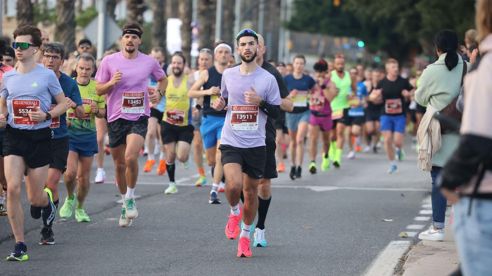 Las mejores fotos de la Maratón de Málaga 2024