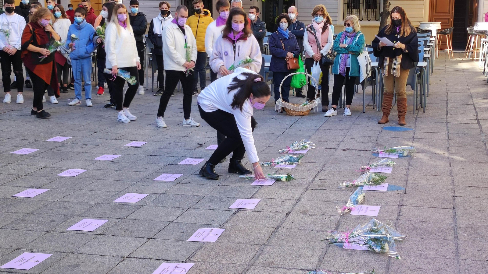 Fotos: las imágenes de la mañana del Día Internacional por la Eliminación de la Violencia Contra las Mujeres en Granada