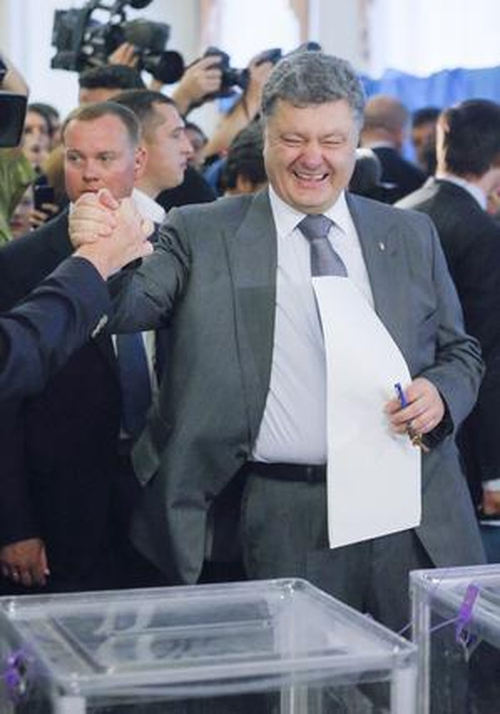 Poroshenko se proclama ganador de las presidenciales de Ucrania