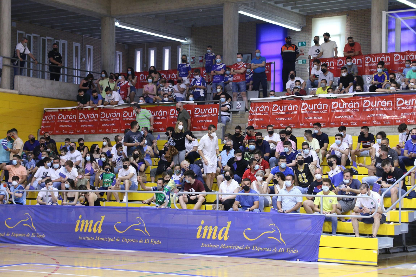 Fotogalería del primer partido de ascenso a Primera División EJIDO FUTSAL-MANZANARES