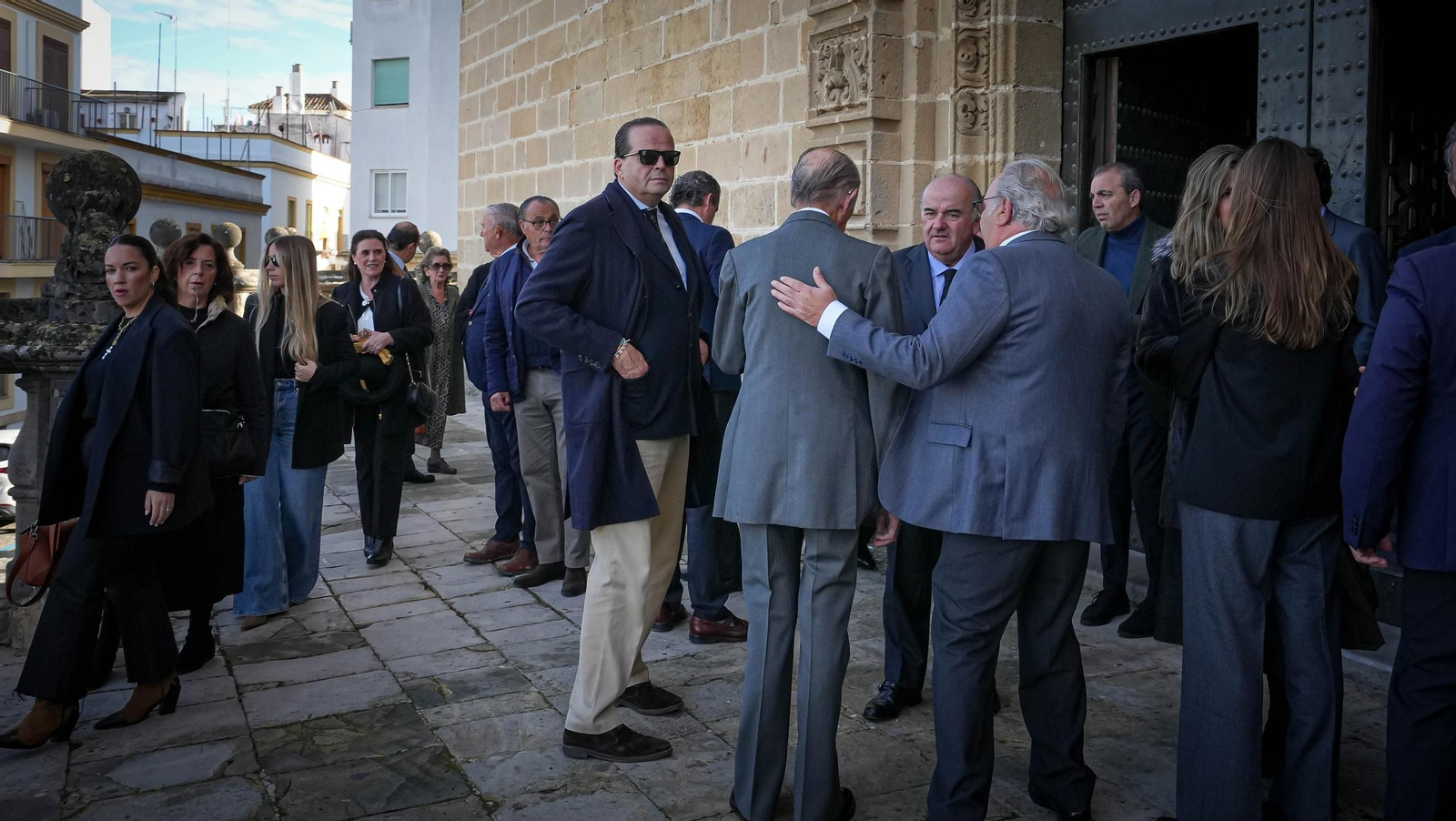 Imágenes del funeral de Álvaro Domecq en la catedral de Jerez
