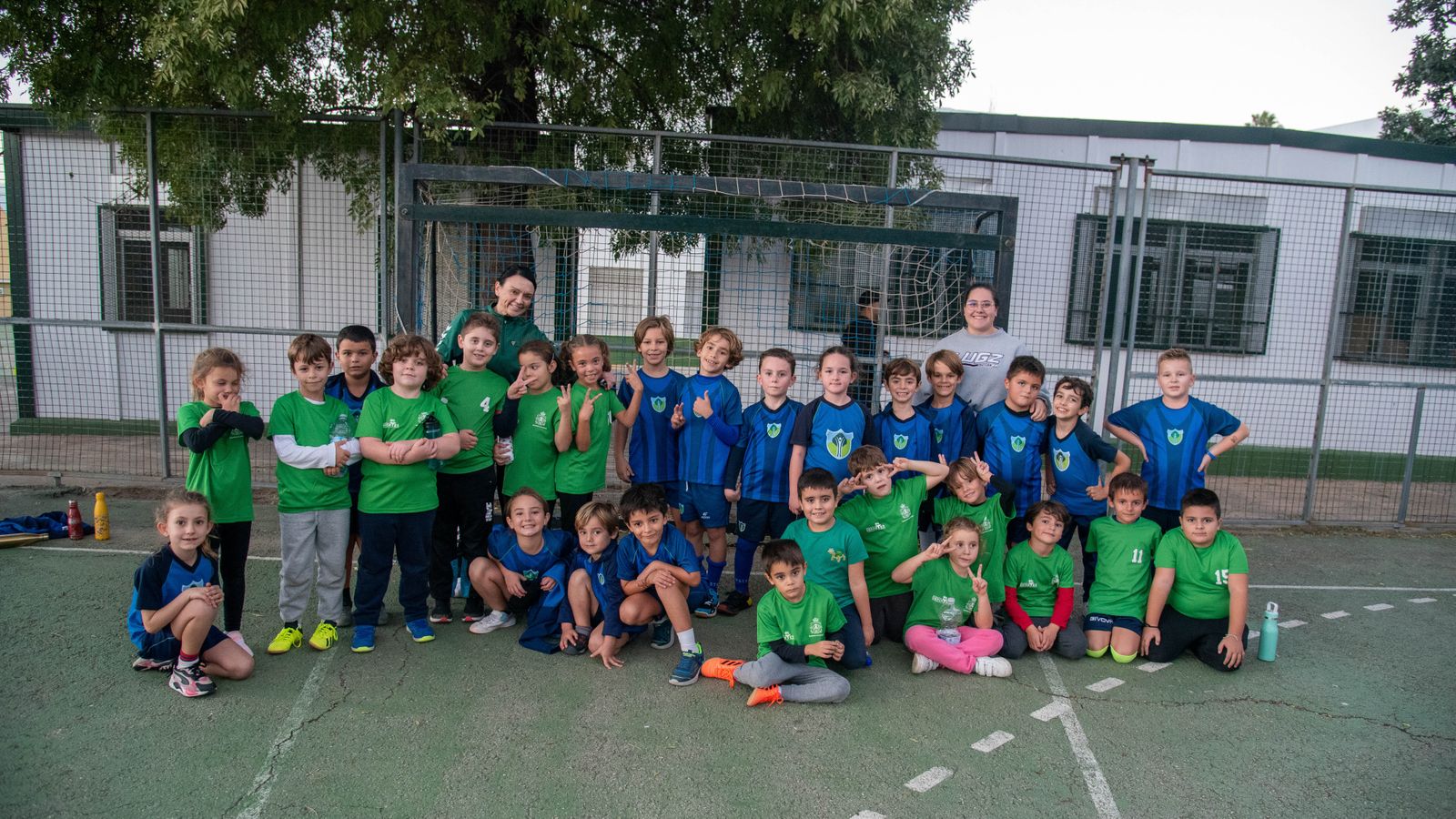 La fotos de los Juegos Municipales de Balonmano en el colegio Los Pinos
