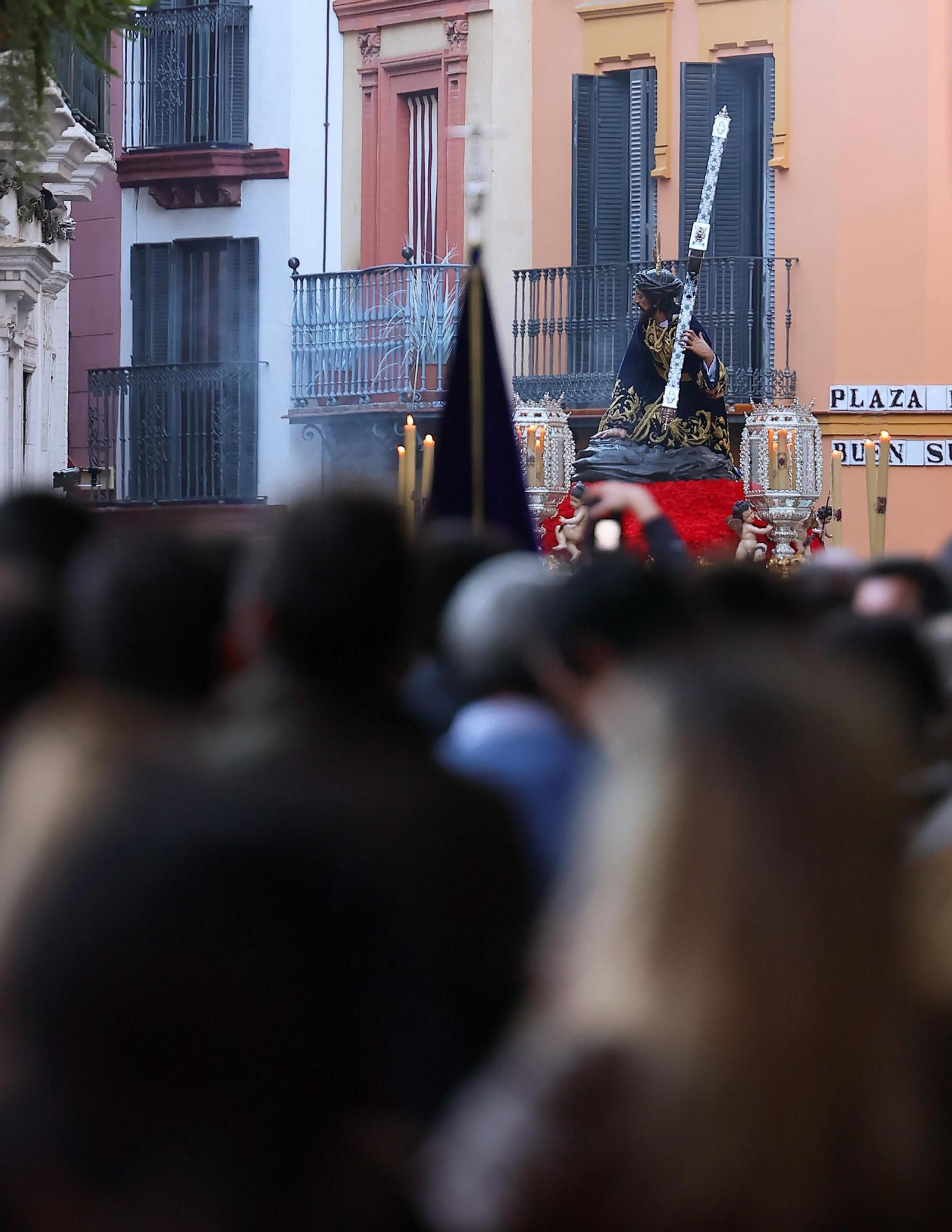 Las fotos de la salida extraordinaria de Nuestro Padre Jesús de las Penas