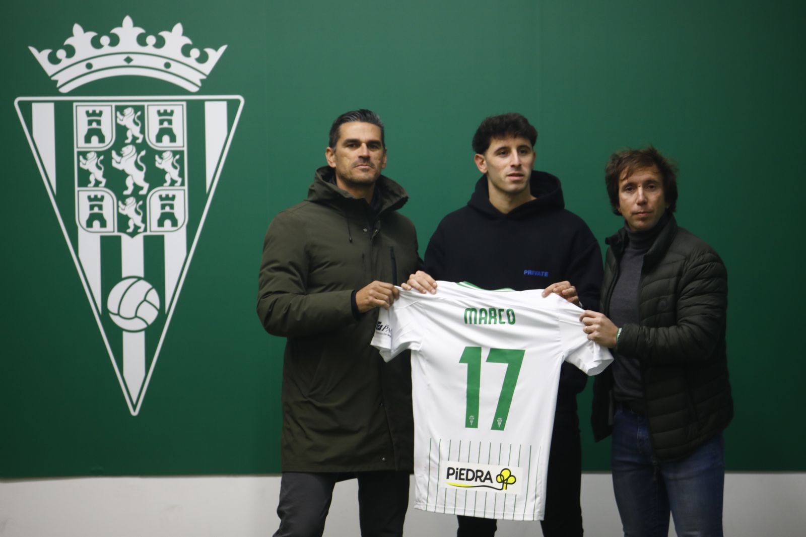La presentación de Marco Camus en el Córdoba CF, en imágenes