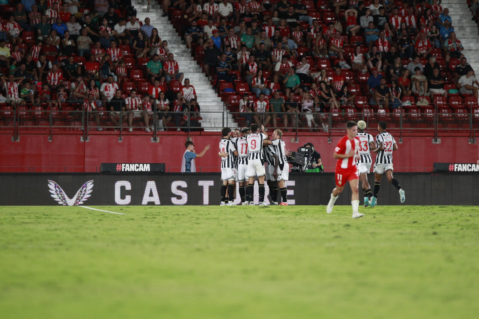 El partido U.D. Almería-C.D. Castellón en imágenes