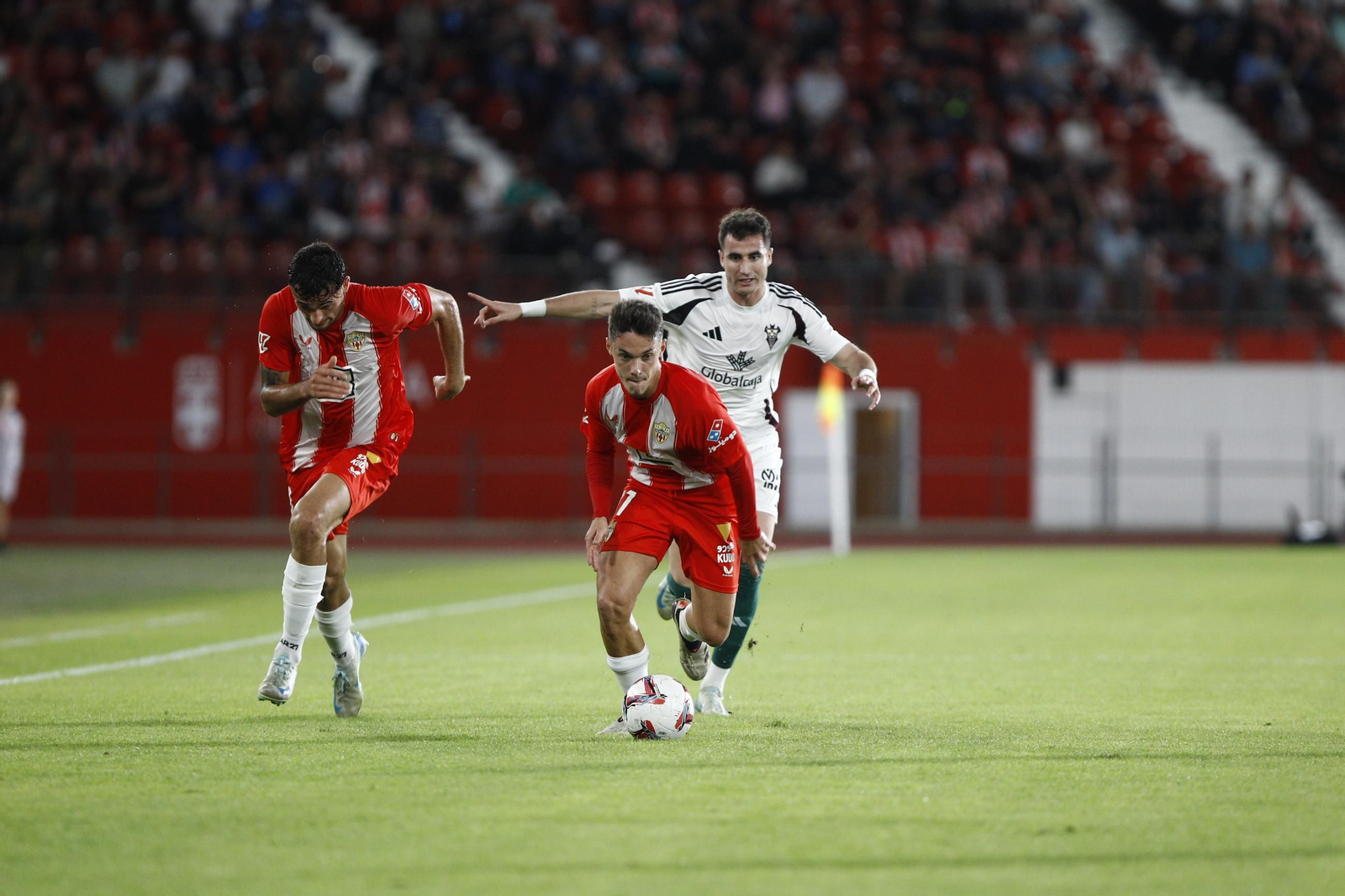 Las imágenes del partido U.D. Almería-Albacete Balompié