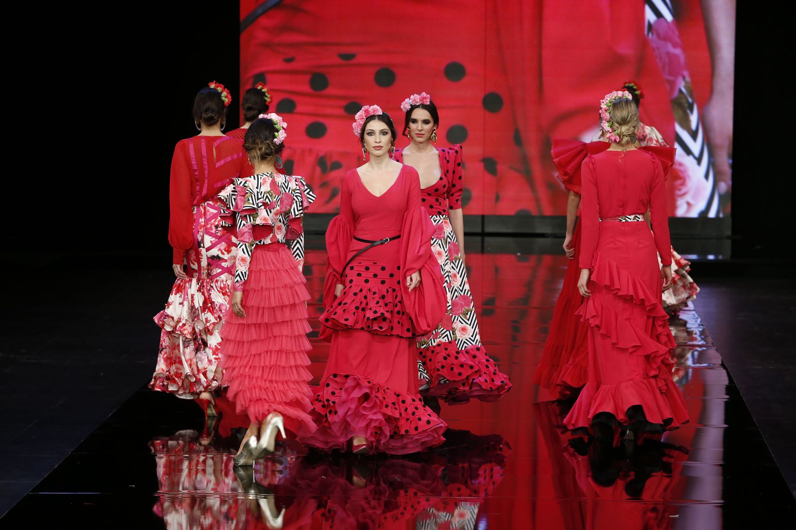 Adelina Infante presenta su colección de flamenca en SIMOF 2020, todas las fotos