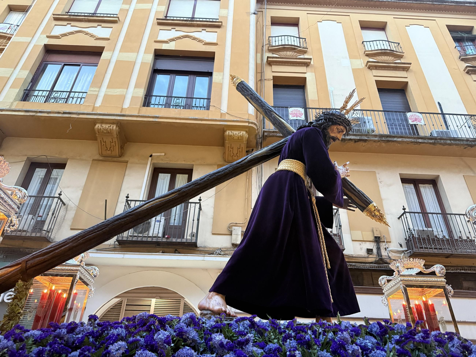 El vía crucis del Señor del Soberano Poder de Córdoba, en imágenes