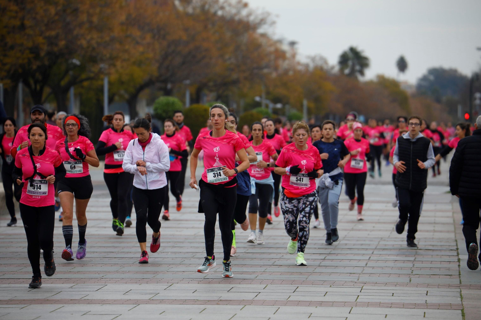 Las mejores fotos de la 13ª edición de la Pink Running en Córdoba