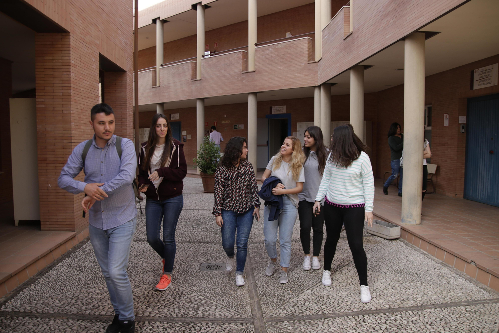 Alumnos de la Facultad de Derecho.